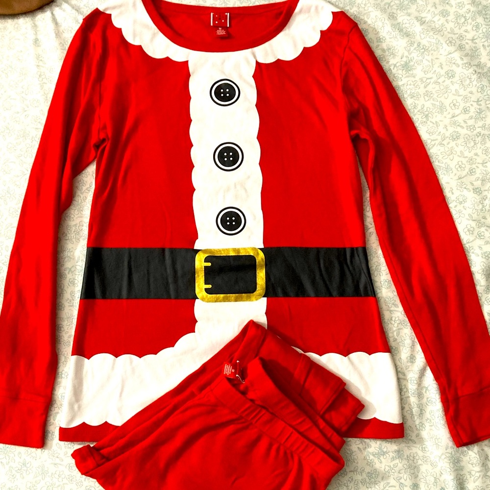 🎅🏻Target Wondershop Women’s Santa Claus Pajamas Set Size Medium